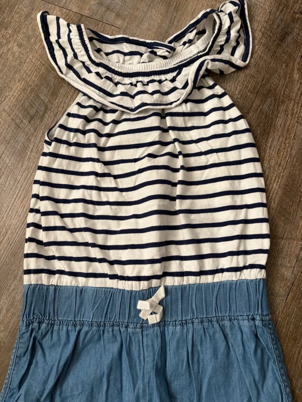 🌸 $10 SALE 🌸 Oshkosh Girls Romper